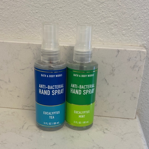 Bath & Body Works Anti-Bacterial Hand Spray Duo - Blue and Green - Picture 1 of 1